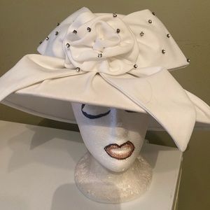 White Church Hats for Sale up to 90% Off: Poshmark